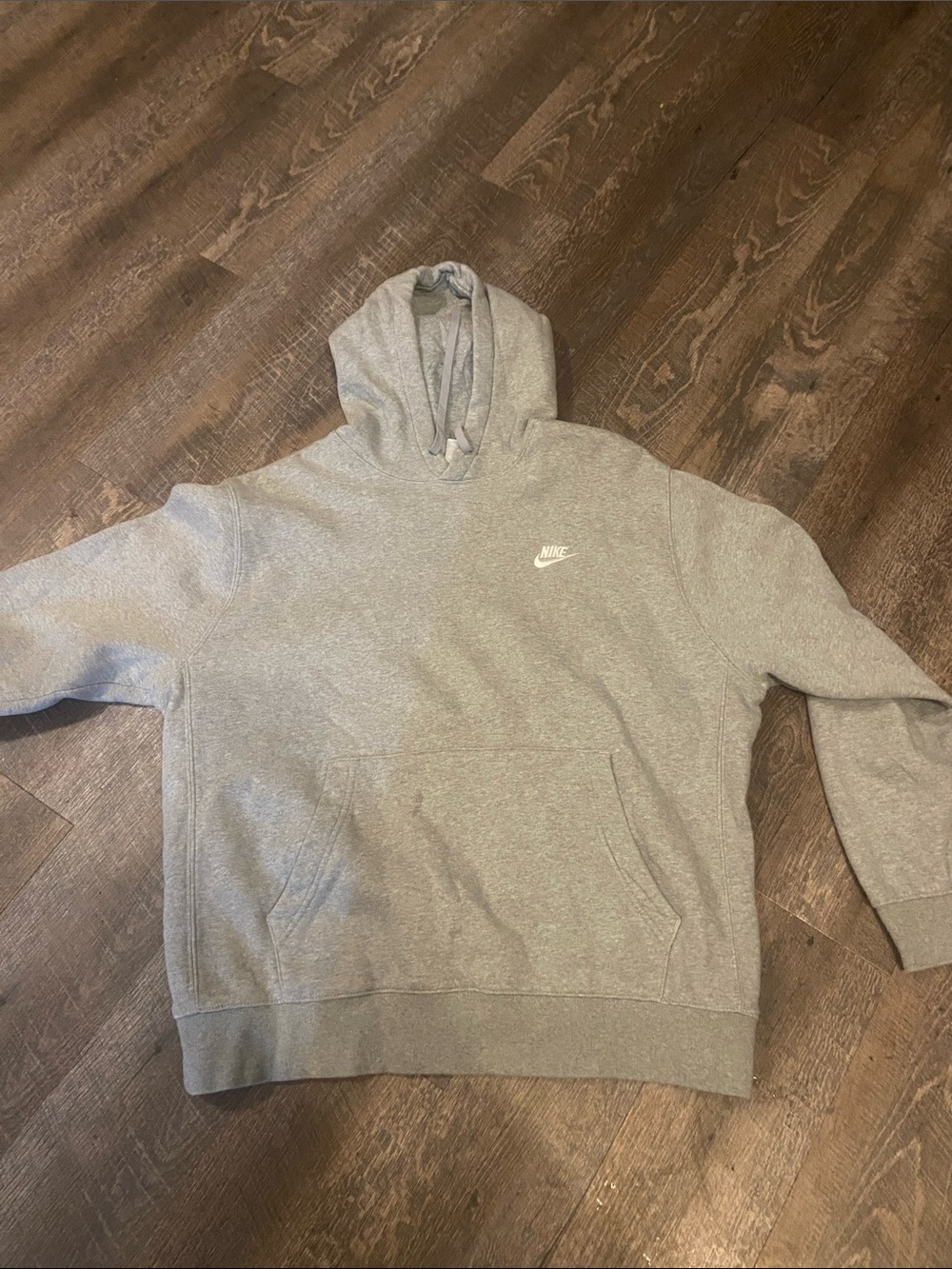 Nike Men's Light Gray Pullover Hoodie with Logo